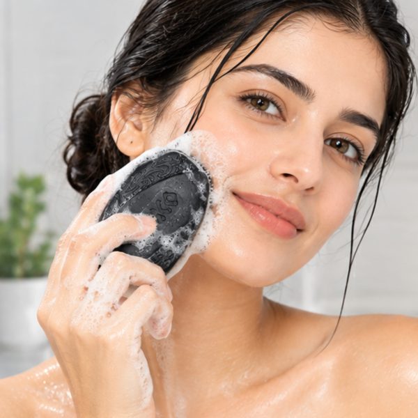 Allura Activated Charcoal Detox Soap - Image 2
