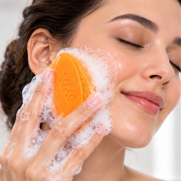 Allura Vitamin C Brightening Soap - Image 3